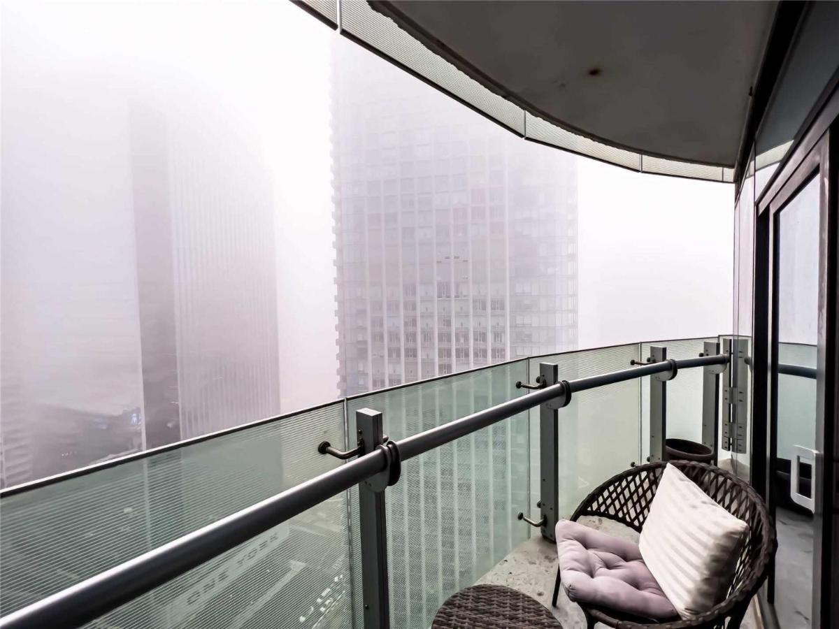 Luxury Condo In The Heart Of Toronto - Next To Scotiabank Arena Экстерьер фото